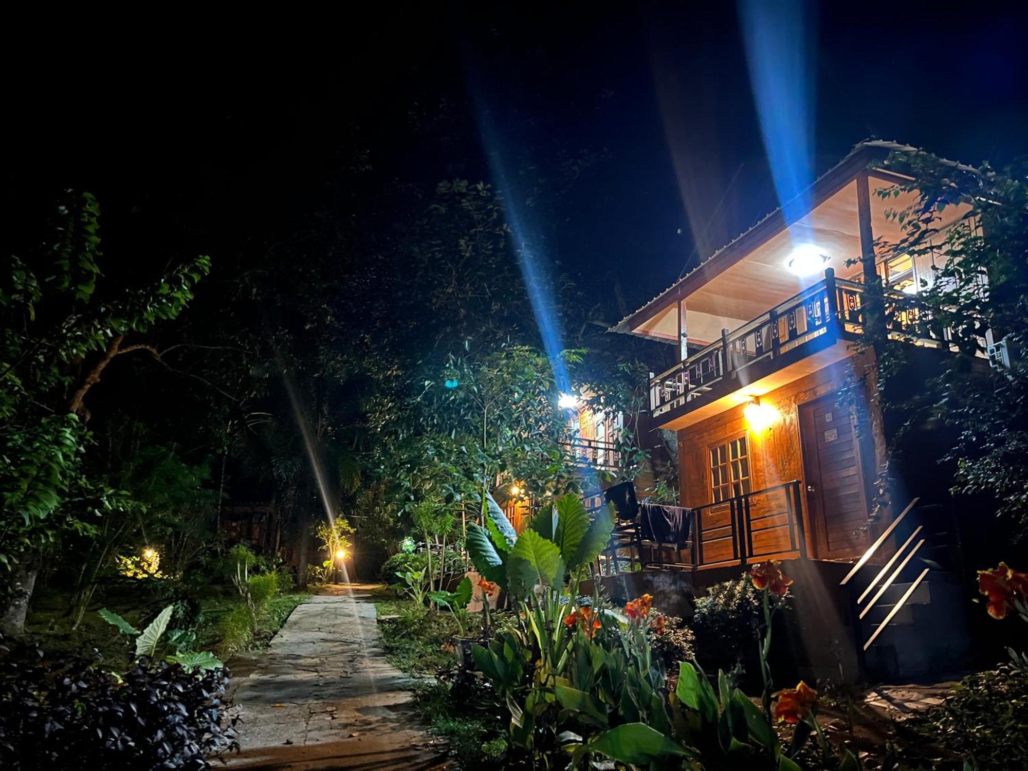 Koh Mook Garden Beach Resort Екстериор снимка