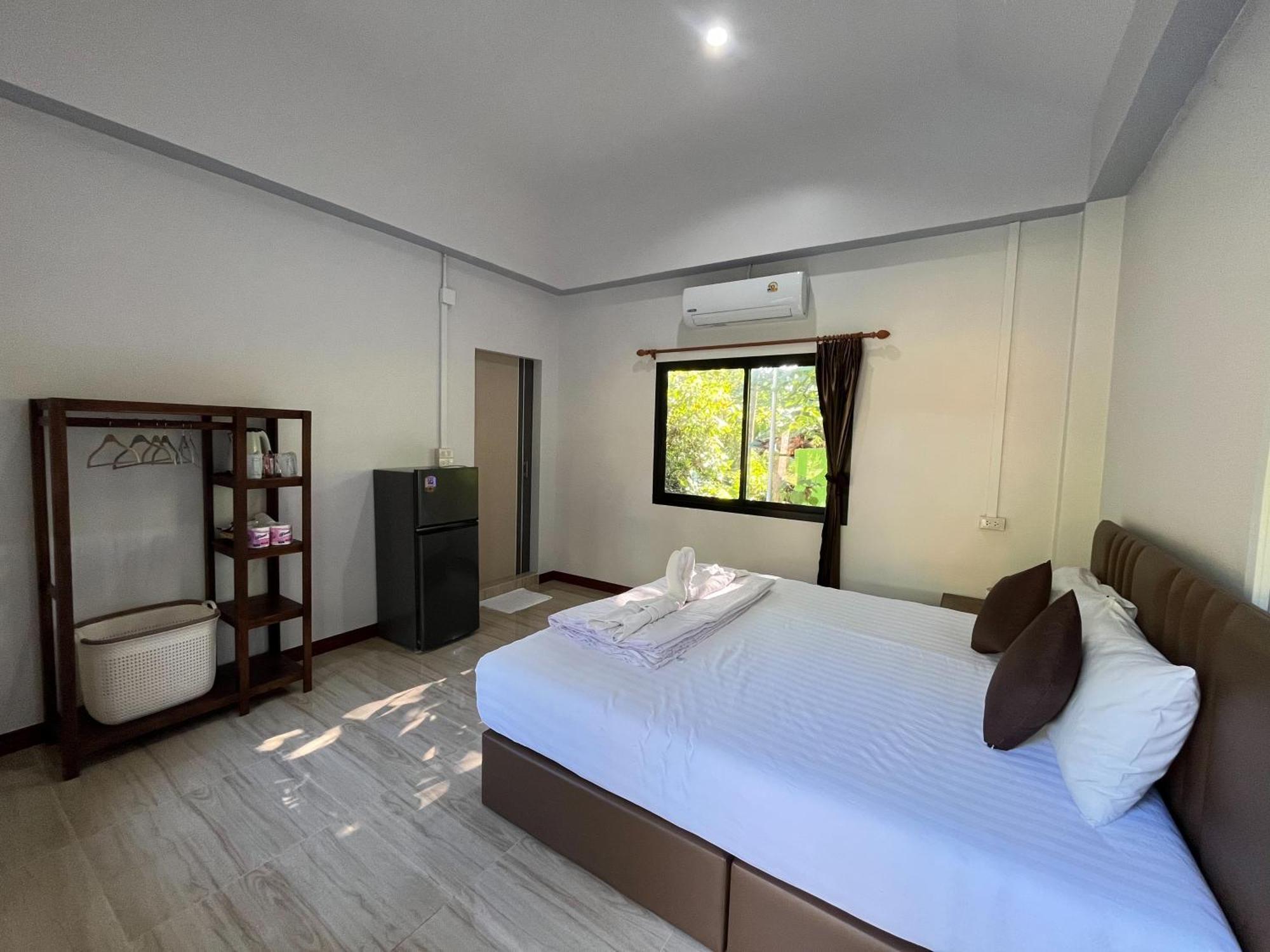 Koh Mook Garden Beach Resort Екстериор снимка
